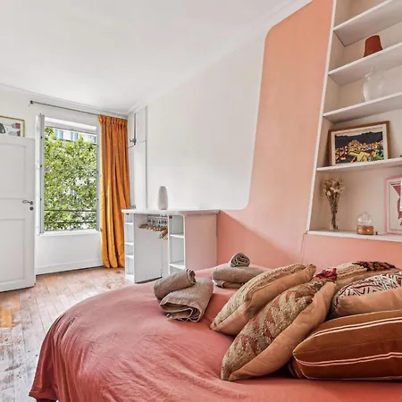 Modern -1br-2p- Le Marais * Parigi