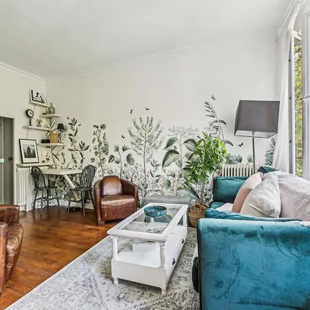 Modern -1br-2p- Le Marais * Parigi